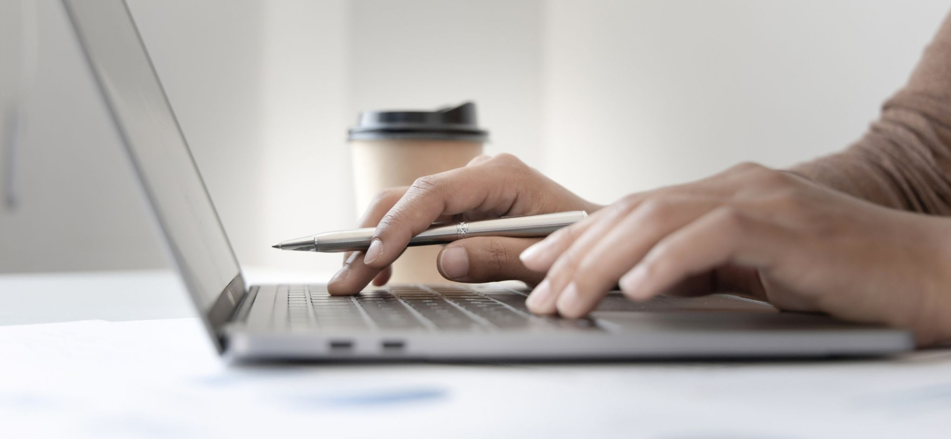 SJR ekonomi finans konsult controller redovisning ekonom