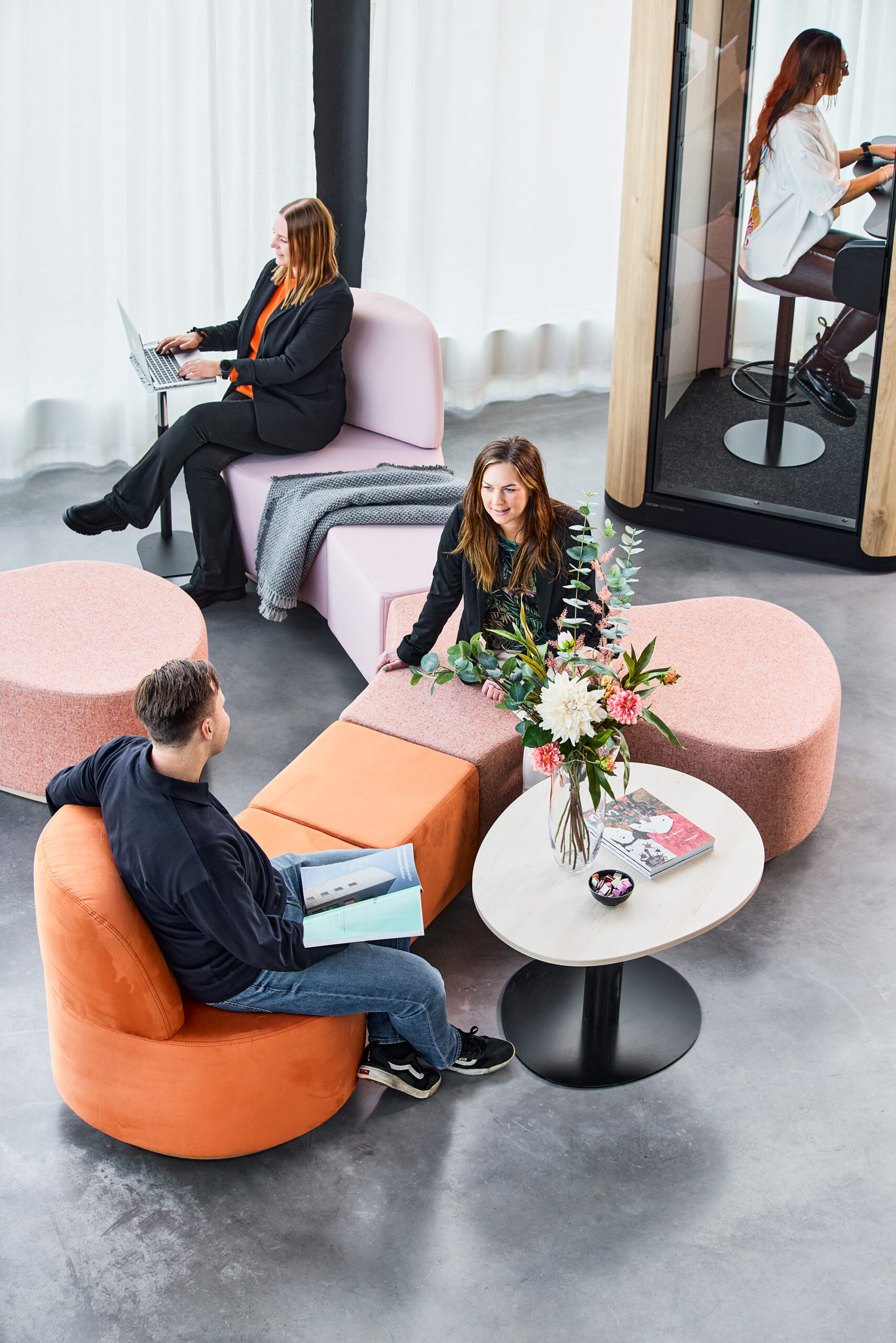driven-och-affarsmassig-redovisningsansvarig-till-gotessons-design-group-image